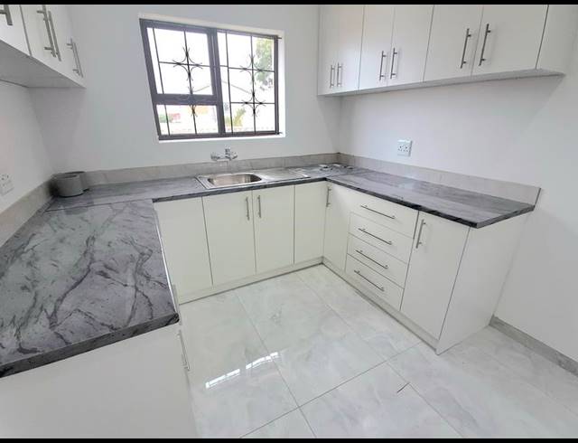 1 BEDROOM PROPERTY TO RENT IN RESERVOIR HILLS